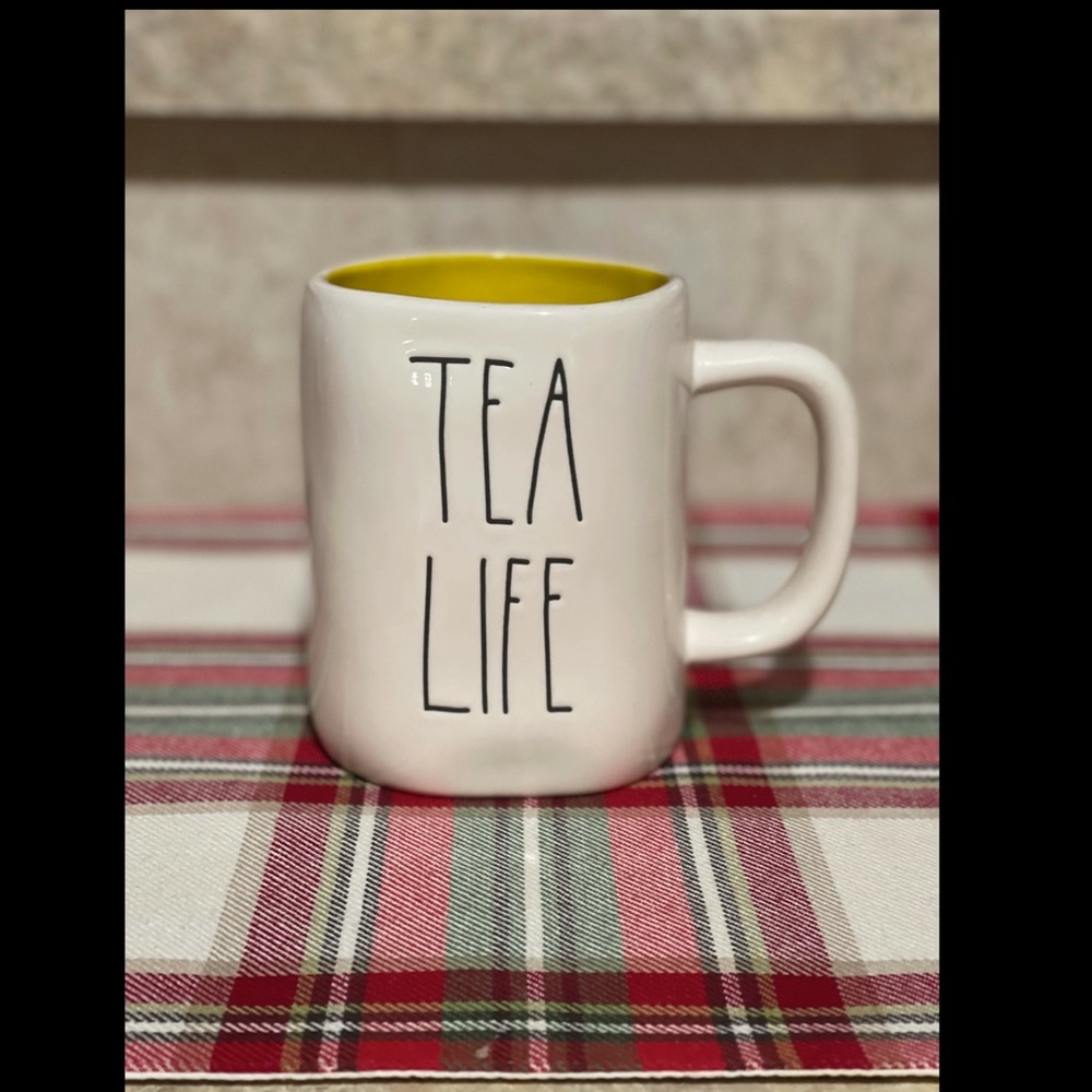 RAE DUNN •TEA LIFE MUG•